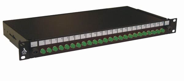 SOCAMONT TIROIR OPTIQUE 19" 24 FC APC SIMPLEX MODE VERT/ KIT MANAGEMENT